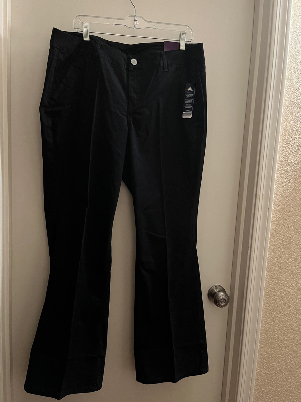 Lane Bryant Black Bootcut Jeans. Size 16